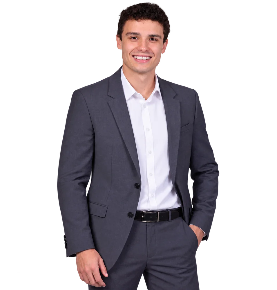 Diogo Villela, fundador da S3U, de terno cinza e camisa branca.